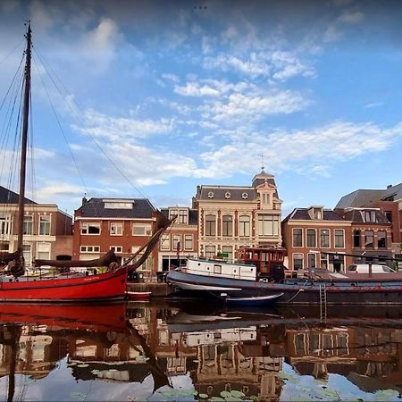 B&B Aan De Gracht 레바르덴 외부 사진
